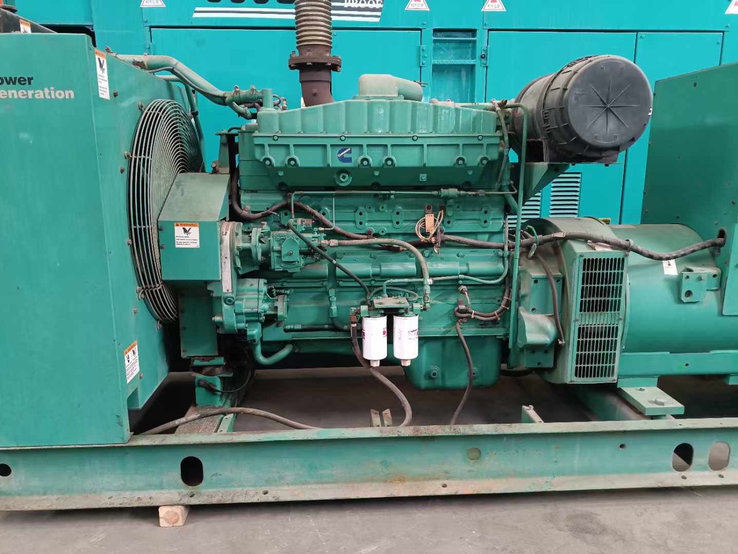 信宜过载会对 600kW 柴油发电机组造成哪些损害？