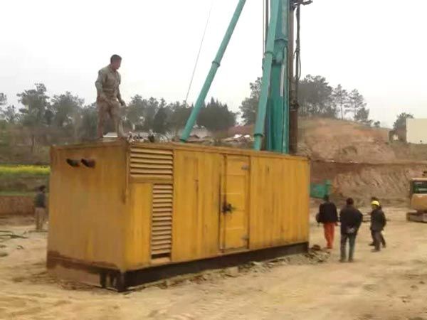 信宜如何判断水冷式机油散热器密封件是否需要更换？